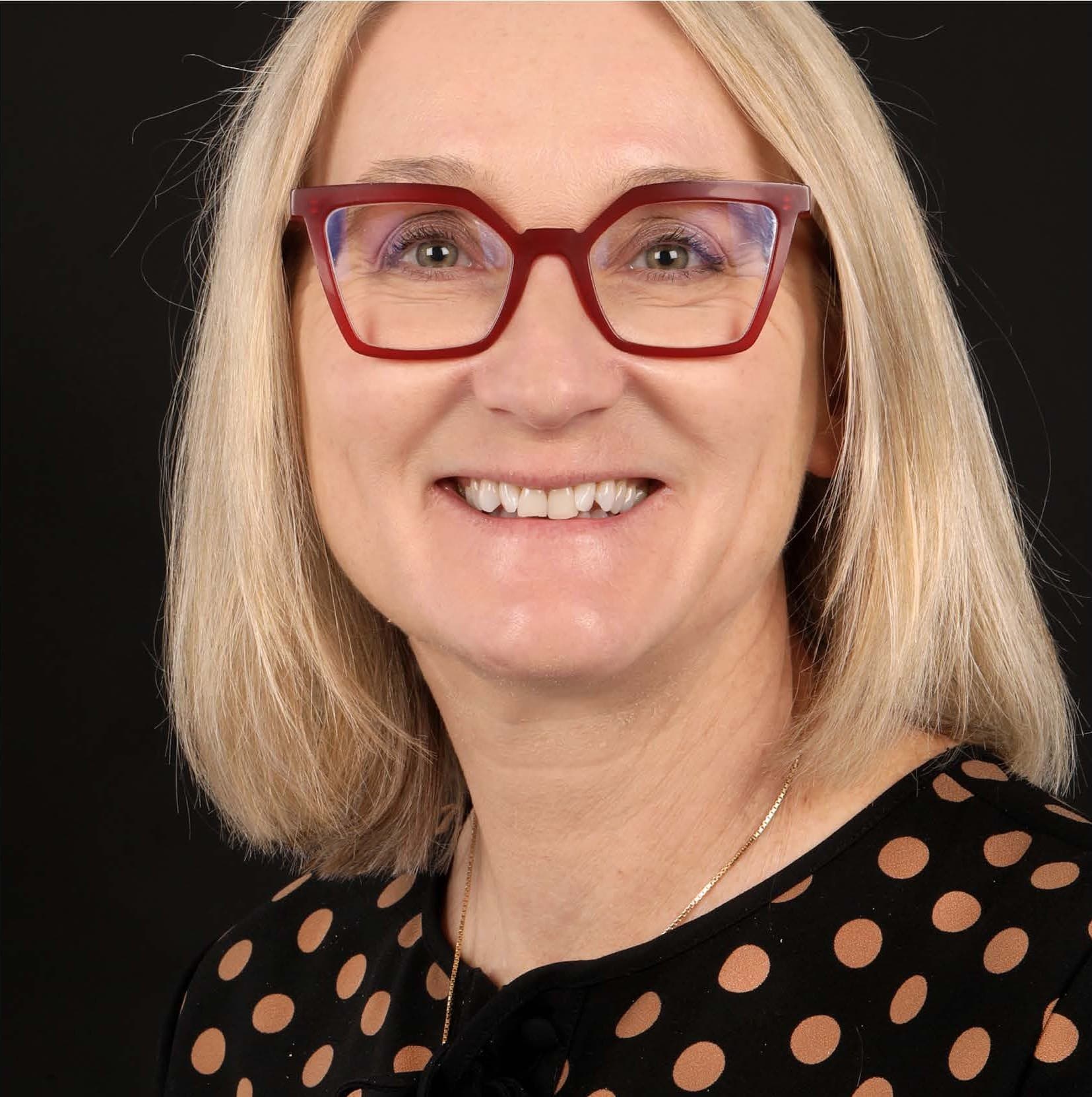 Image of Lisa Howell.
